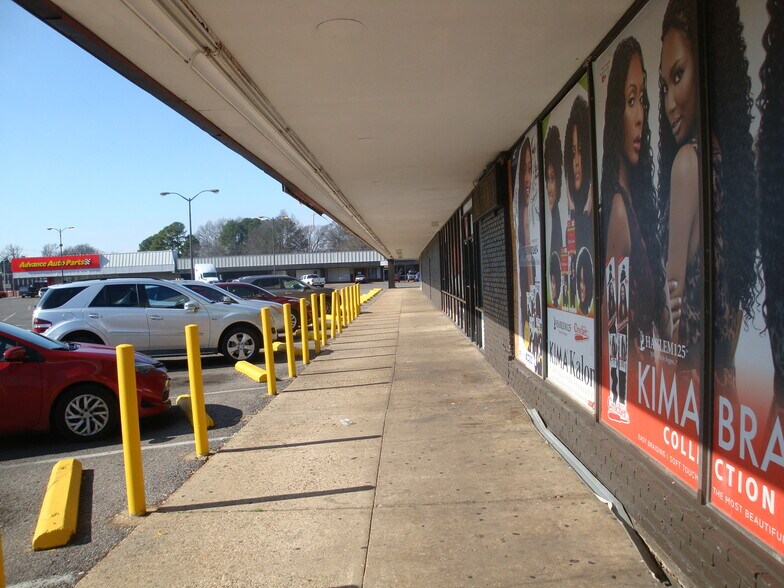 More Photos Of 3071-3129 Perkins Rd S, Memphis Unknown For Lease