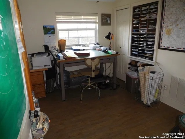 More Photos Of 8603 U.S. 281 N, Spring Branch Research And Development For Sale