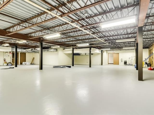 More Photos Of 107-111 Rue Maclaren E, Gatineau General Retail For Lease