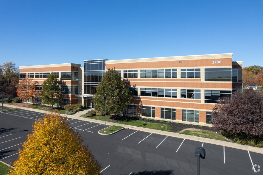 More Photos Of 2700 Kelly Rd, Warrington Office For Lease