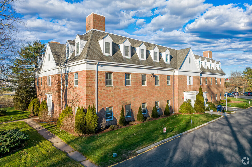 Primary Photo Of 30 Jordan Ln, Wethersfield Office For Lease