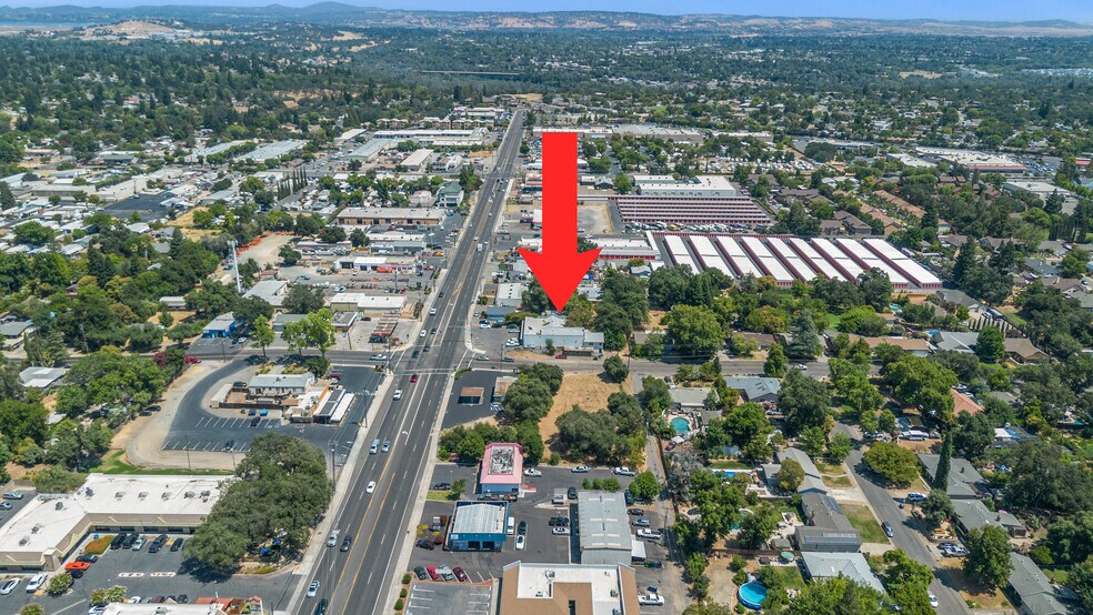 More Photos Of 9304 Greenback Ln, Orangevale Storefront For Lease