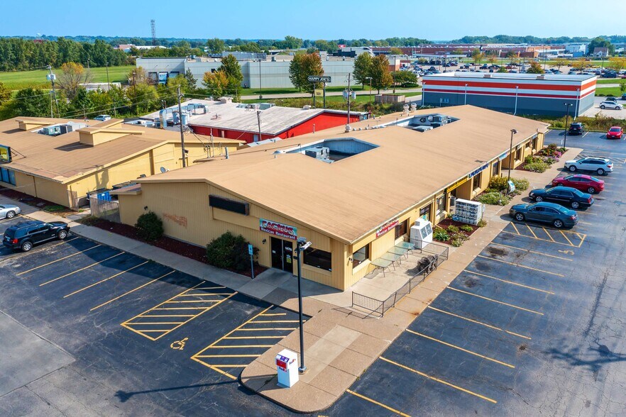 More Photos Of 305-315 W 10th Ave, Milan General Retail For Sale