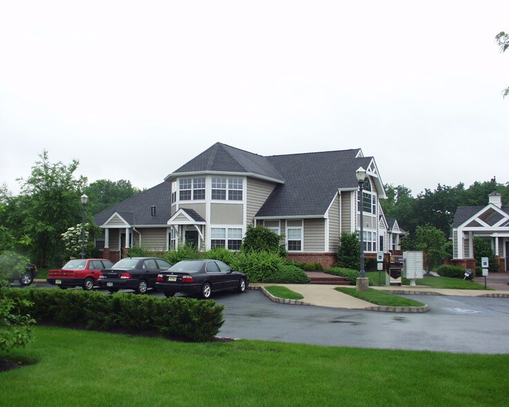 Primary Photo Of 2 Tree Farm Rd, Pennington Office For Lease