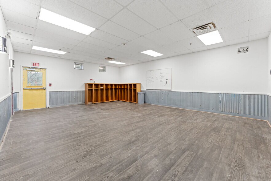 More Photos Of 7550 Shady Grove Rd, North Richland Hills Daycare Center For Sale