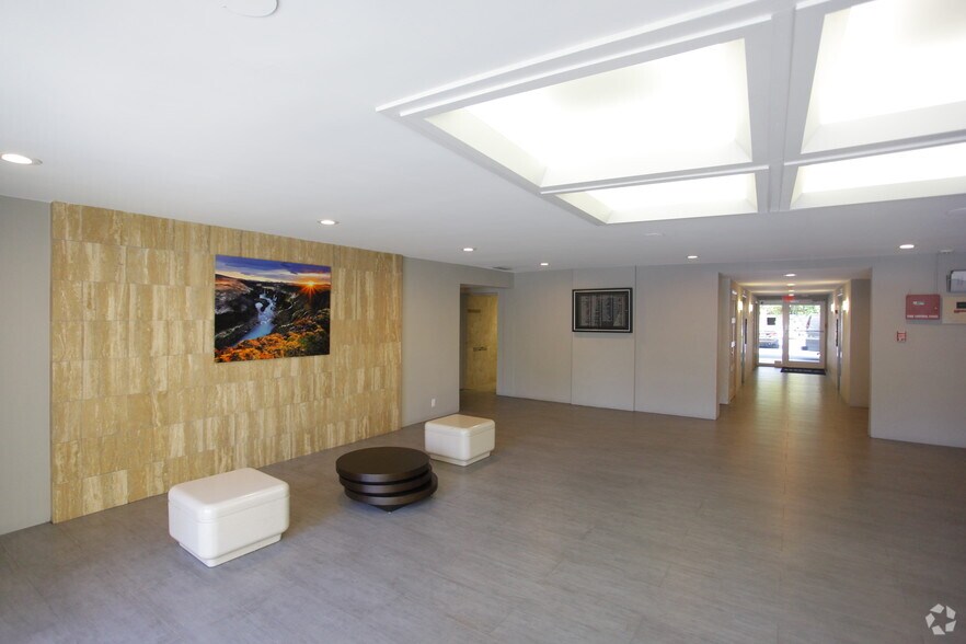 More Photos Of 7600 SW 57th Ave, Miami Office For Lease