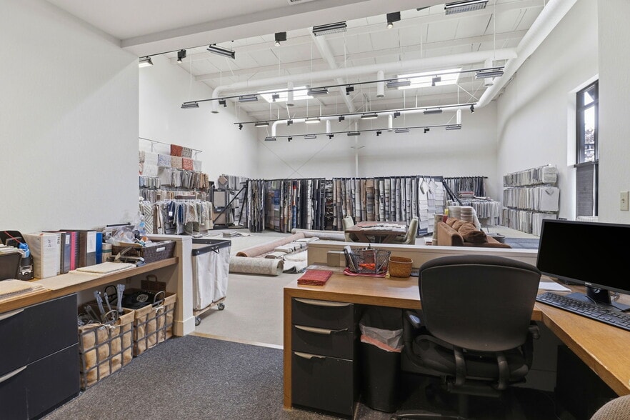 More Photos Of 741-751 Barron Ave, Redwood City Warehouse For Lease