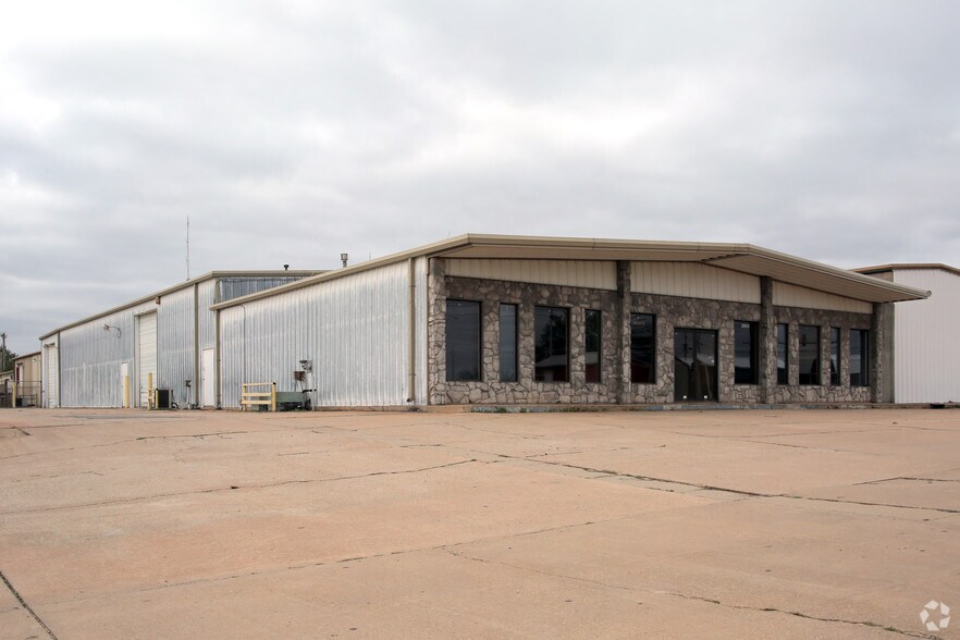 Primary Photo Of 2805 E 6th Ave, Stillwater Manufacturing For Sale