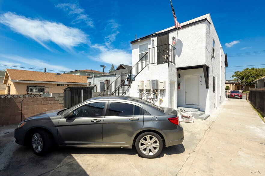 More Photos Of 914 E Martin Luther King Jr Blvd, Los Angeles Apartments For Sale
