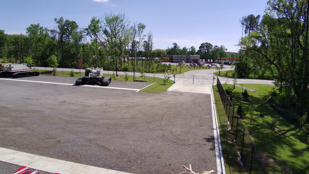 More Photos Of 3 Sonny Perdue Dr, Garden City Land For Lease