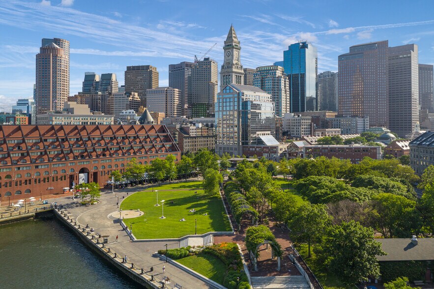 More Photos Of 62 Commercial Wharf, Boston Office For Lease