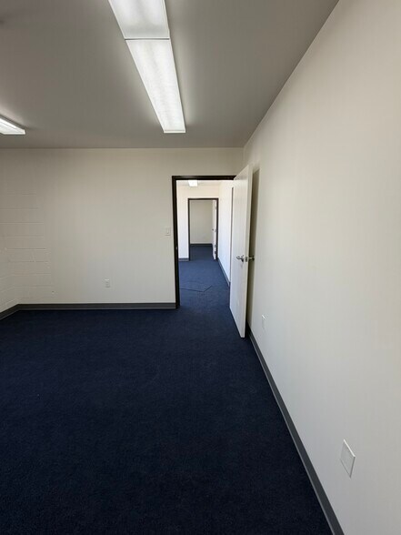 More Photos Of 12112-12126 Sherman Way, North Hollywood Unknown For Lease