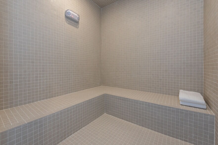 More Photos Of 2200 Carl D Silver Pky, Fredericksburg Apartments For Lease