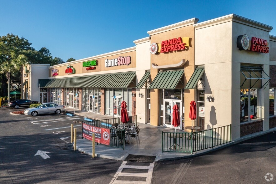 Primary Photo Of 1710 S Orange Blossom Trl, Apopka Unknown For Lease