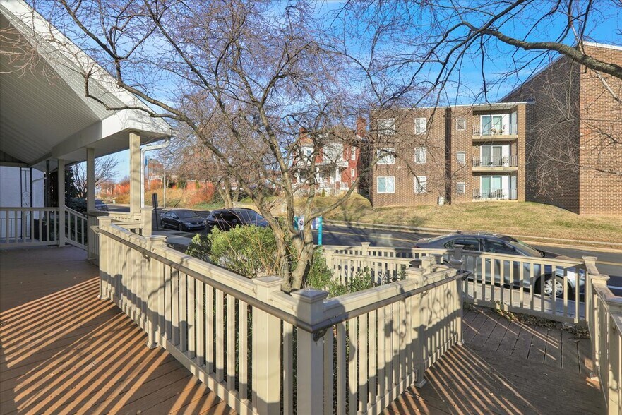 More Photos Of 612 Reading Ave, West Reading Office For Sale
