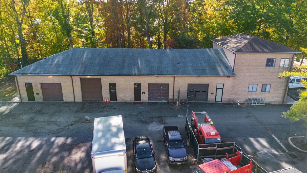 More Photos Of 1150 Newton St, North Brunswick Warehouse For Lease
