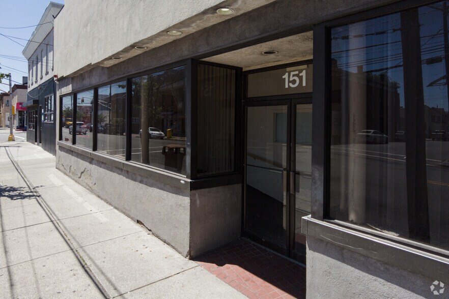 More Photos Of 151 Hudson St, Hackensack Office For Lease