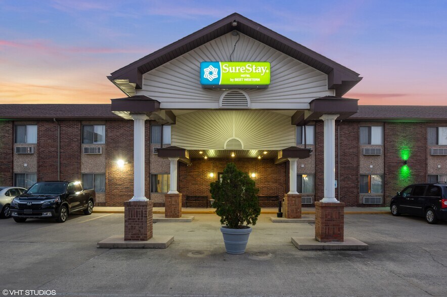 More Photos Of 1731 S State Route 127, Greenville Hotel For Sale