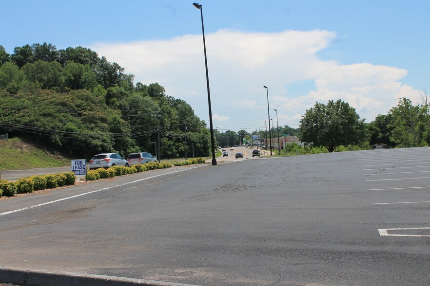 More Photos Of 935 Wilcox Ct, Kingsport Unknown For Lease