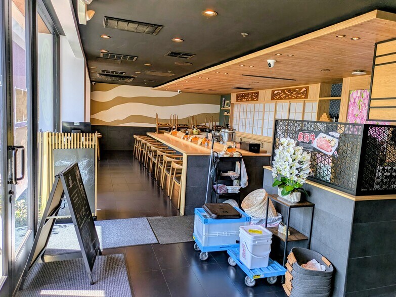 More Photos Of 141-145 N Atlantic Blvd, Monterey Park Restaurant For Lease