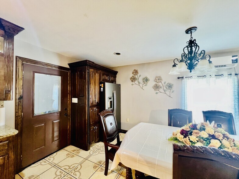 More Photos Of 6324 E US Highway 83, Rio Grande City Auto Dealership For Sale