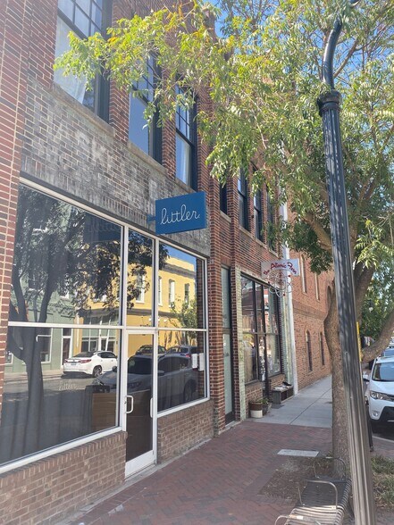 More Photos Of 108 1/2 E Parrish st, Durham Office For Lease