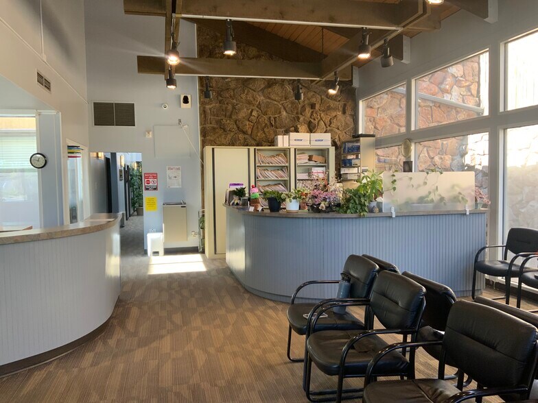 More Photos Of 1805 Kipling St, Lakewood Medical For Sale