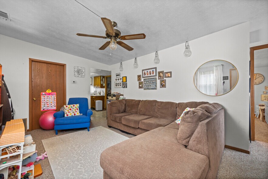 More Photos Of 1801 Croghan St, Fremont Storefront Retail Residential For Sale