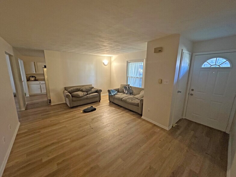 More Photos Of , Kankakee Multifamily For Sale