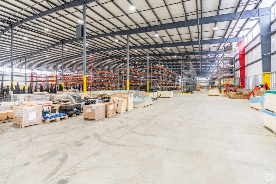 More Photos Of 3000 20th St NE, Cleveland Unknown For Lease