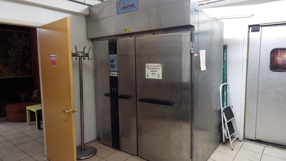 More Photos Of 211-213 N Broad St, Griffith Restaurant For Sale