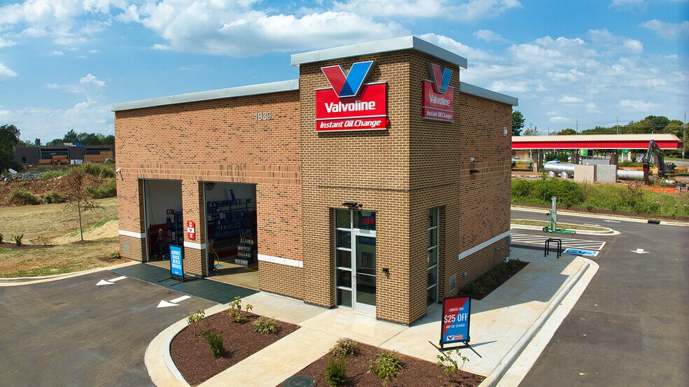 More Photos Of 1939 Old Lascassas rd, Murfreesboro General Retail For Sale