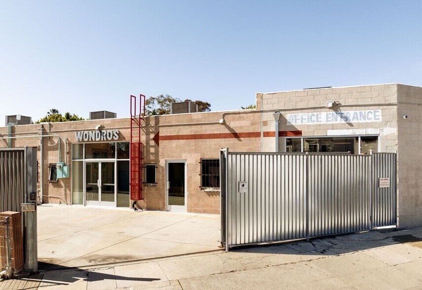 More Photos Of 5450-5458 W Washington Blvd, Los Angeles Office For Lease