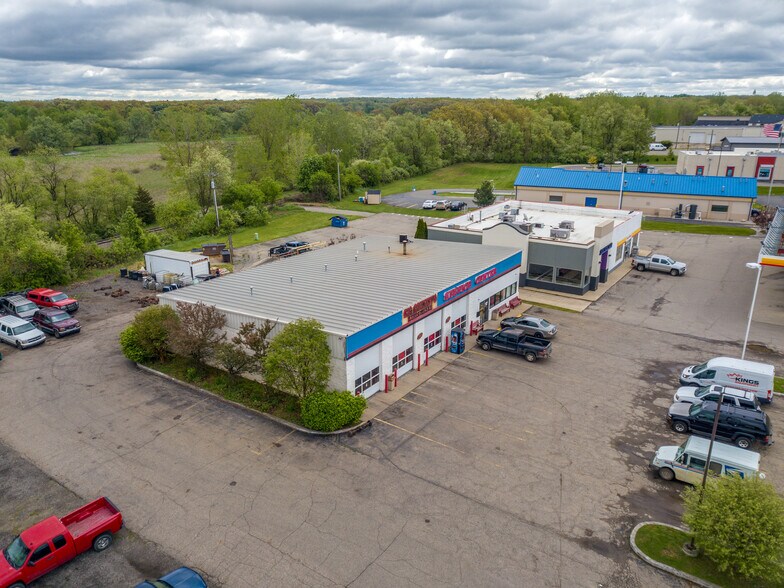 More Photos Of 3331 Carleton Rd, Hillsdale Auto Repair For Sale