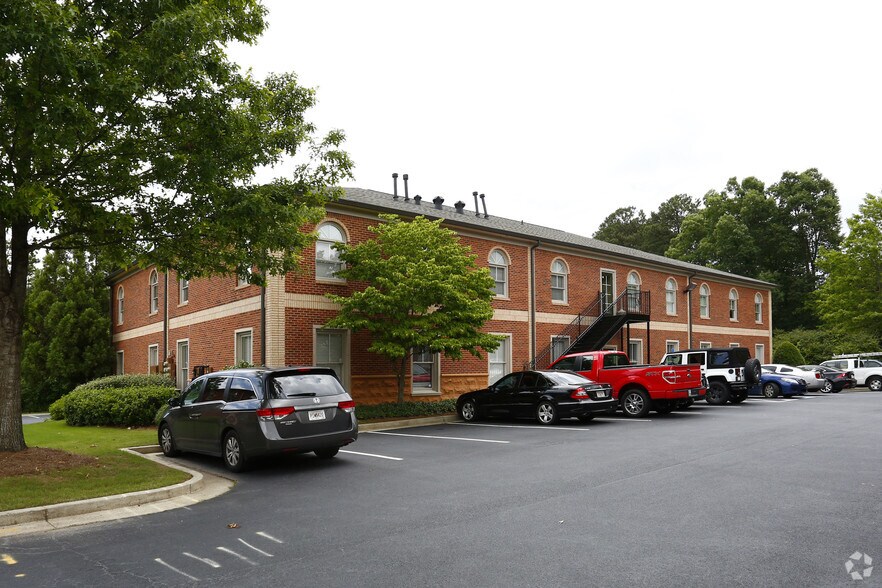 More Photos Of 4080 McGinnis Ferry Rd, Alpharetta Office For Lease