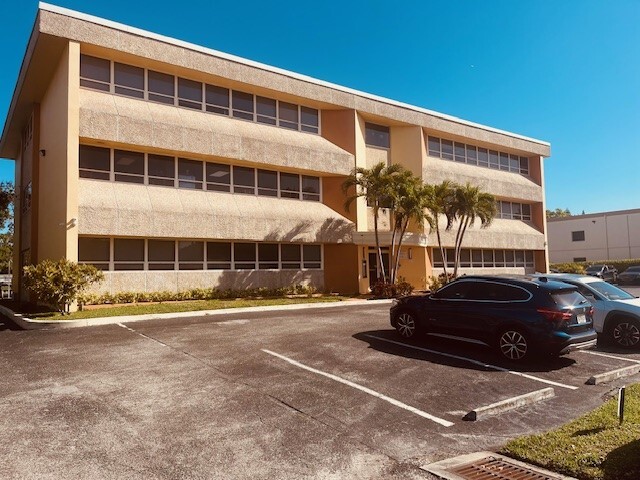 Primary Photo Of 1177 Hypoluxo Rd, Lantana Office For Lease