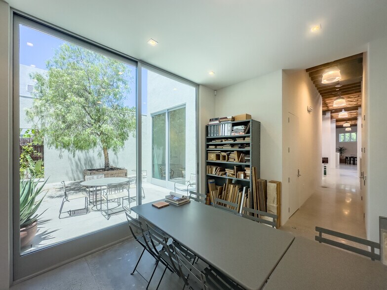 More Photos Of 1825 Hyperion Ave, Los Angeles Loft Creative Space For Lease