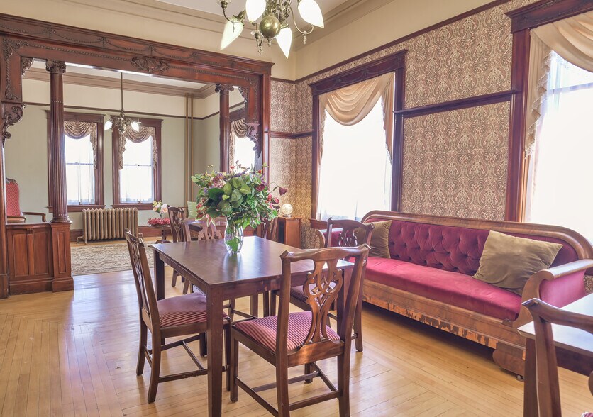 More Photos Of 310 E 2nd St, Trinidad Hospitality For Sale