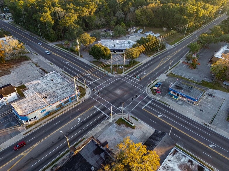 More Photos Of 2301 NW 6th St, Gainesville Freestanding For Sale
