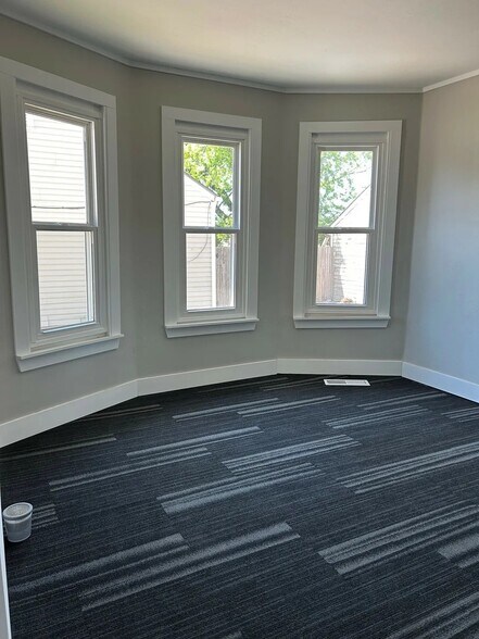 More Photos Of 1225 W Britton Rd, Oklahoma City Office For Sale