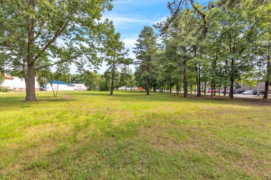 More Photos Of 0 Char Drive, Westfield Land For Lease