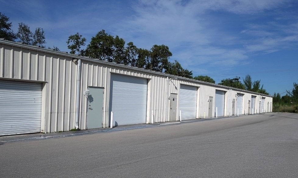 Primary Photo Of 8231 Bama Ln, West Palm Beach Warehouse For Lease