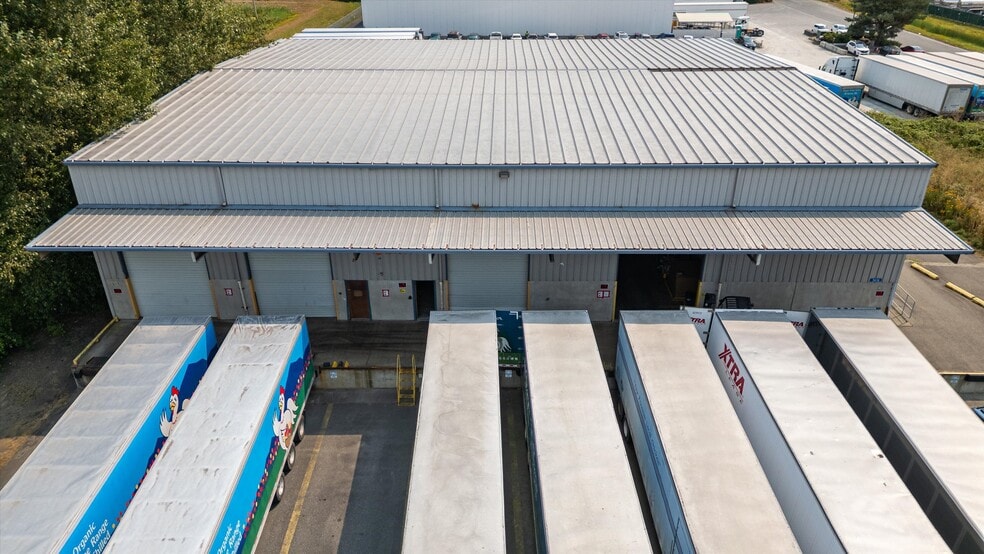 More Photos Of 3616 Old Highway 99 S Rd, Mount Vernon Distribution For Sale