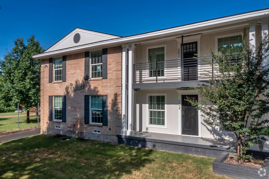 More Photos Of 425 N Rosemont Ave, Dallas Apartments For Sale