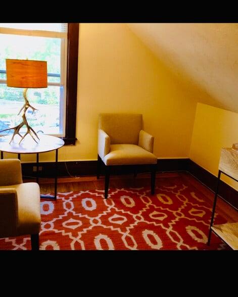 More Photos Of 1359 Centre St, Newton Office For Lease