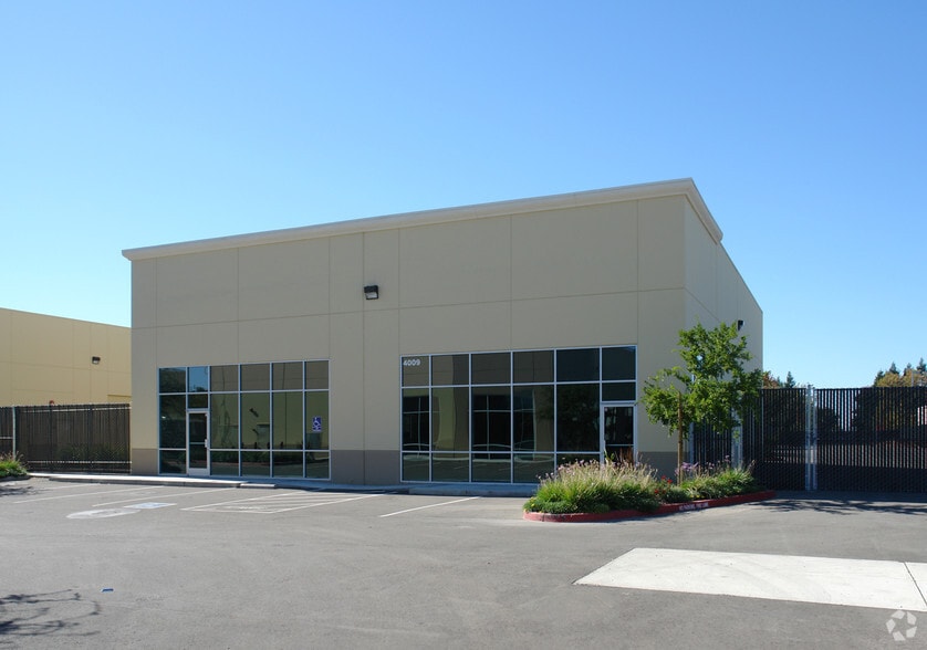 Primary Photo Of 4009 Vista Park Ct, Sacramento Research And Development For Sale
