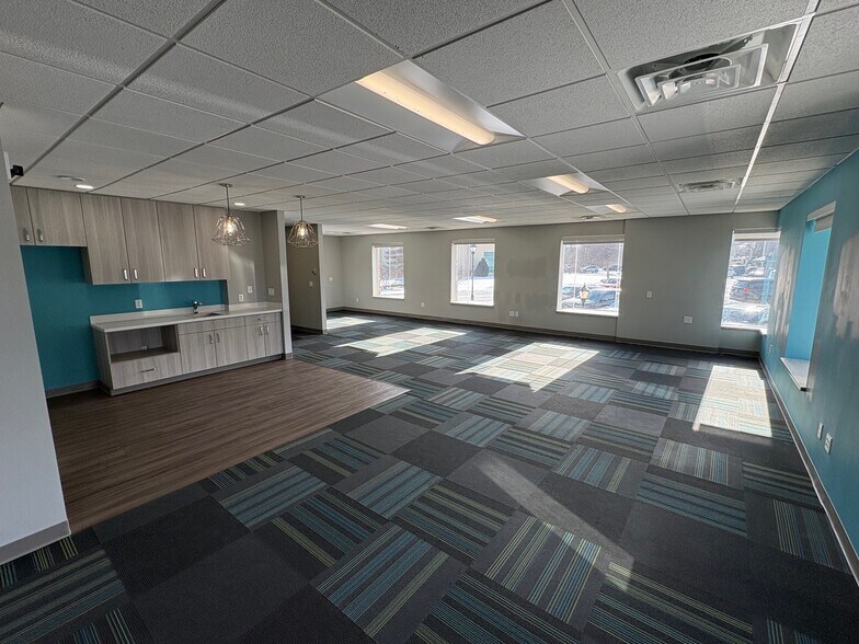 More Photos Of 890 Elm Grove Rd, Elm Grove Unknown For Lease