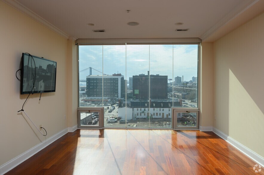 More Photos Of 1 Brown St, Philadelphia Apartments For Lease