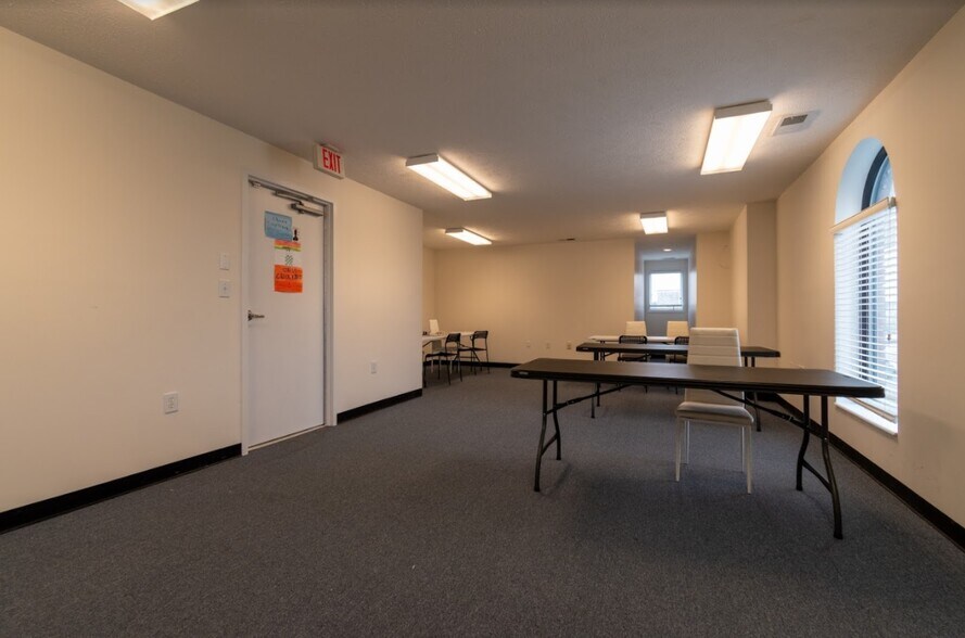 More Photos Of 6408 Brookstone Ln, Fayetteville Medical For Lease