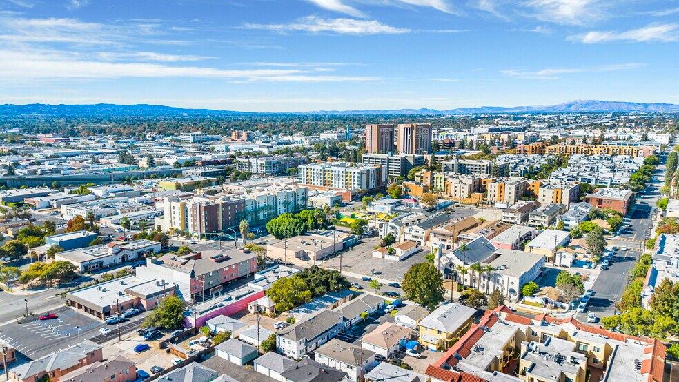 More Photos Of 240-260 E Providencia Ave, Burbank Apartments For Sale
